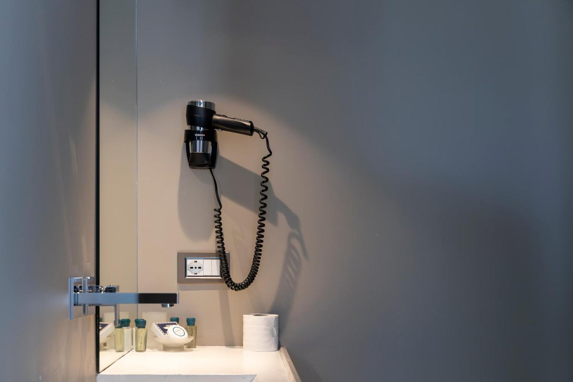 Milestone (Adults Only) Bed & Breakfast Quartu SantʼElena Eksteriør bilde
