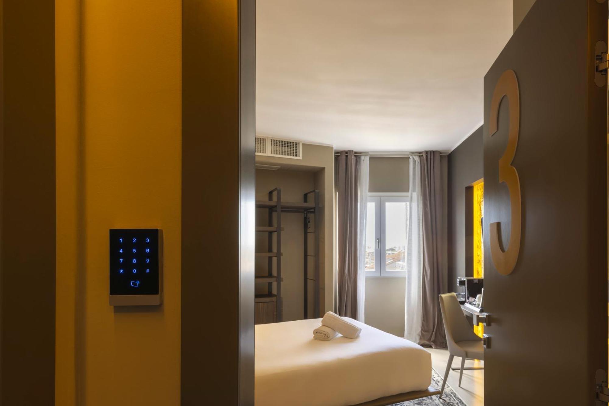Milestone (Adults Only) Bed & Breakfast Quartu SantʼElena Eksteriør bilde